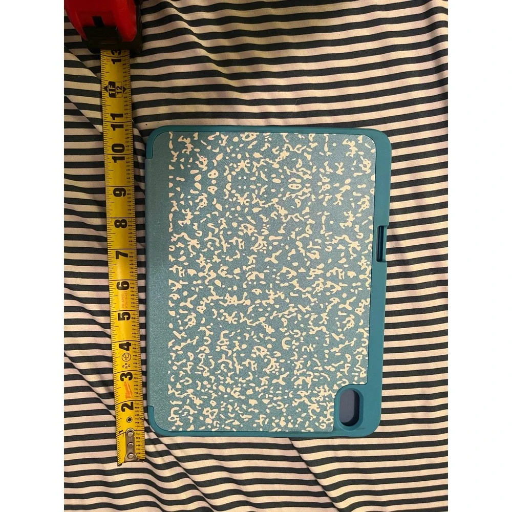 unbranded this charming